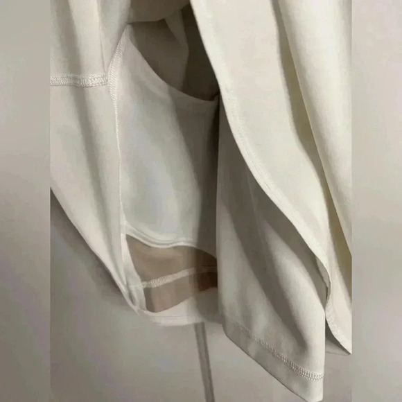 Women’s Lululemon White Court Crush Cross Back Tennis Dress  Size 10 - Picture 4 of 5